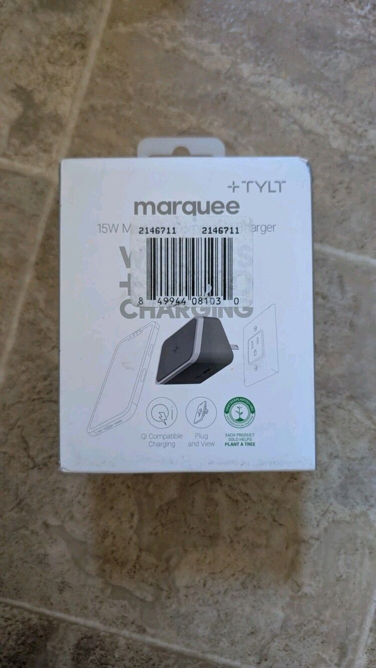 Tylt Marquee 15W MagSafe Compatible Charger Wireless + Wired Charging / Black